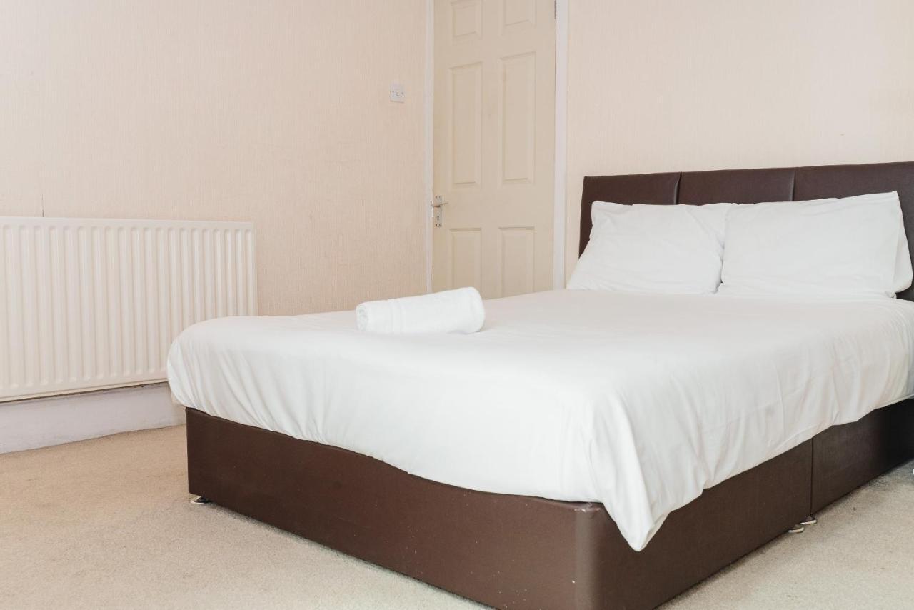 Stoke-on-Trent Hanley Park House 빌라 외부 사진