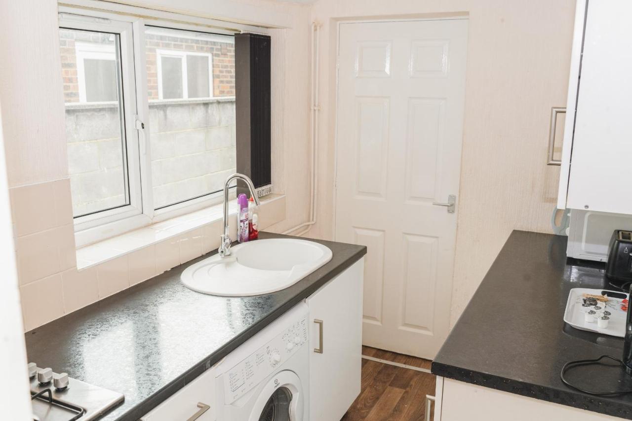 Stoke-on-Trent Hanley Park House 빌라 외부 사진